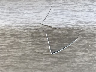imgi_9_siding-damage-3